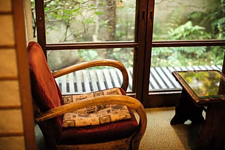 Japanese-Style Standard Twin Room(bed) with Shared Bathroom