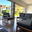 Bella Vita Guesthouse -parcheggio privato interno