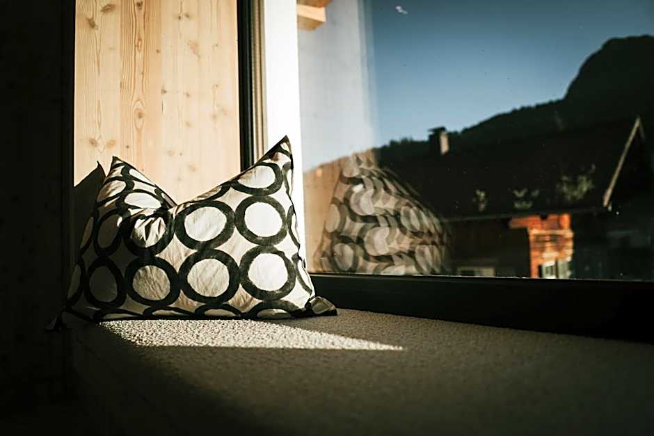 MONS suites wine passion