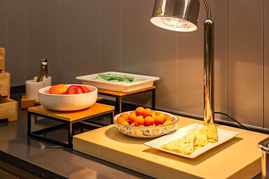 Hanting Hotel Puyang Huanghe Road