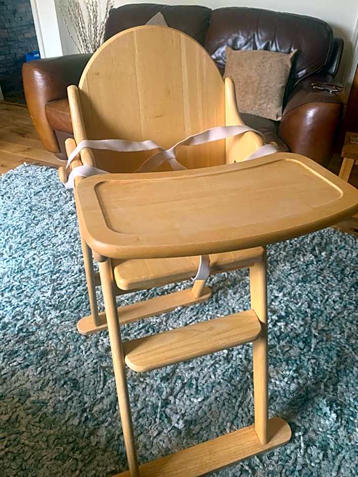 Hot tub breakaways with castle view