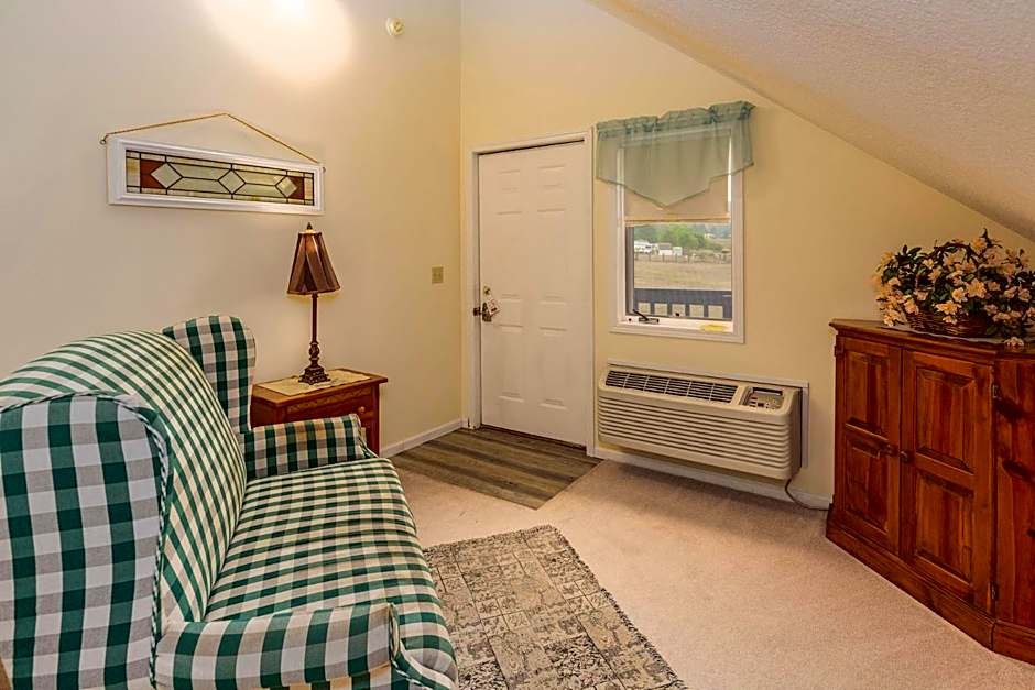 Sweetgrass Inn Bed & Breakfast
