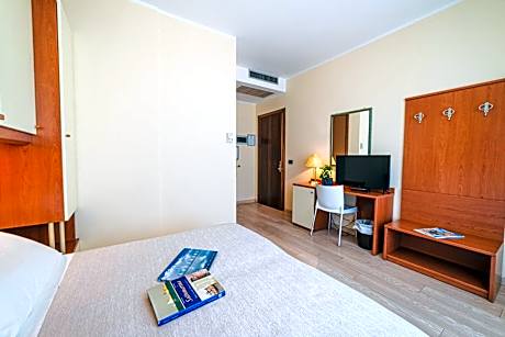 Double or Twin Room with Balcony