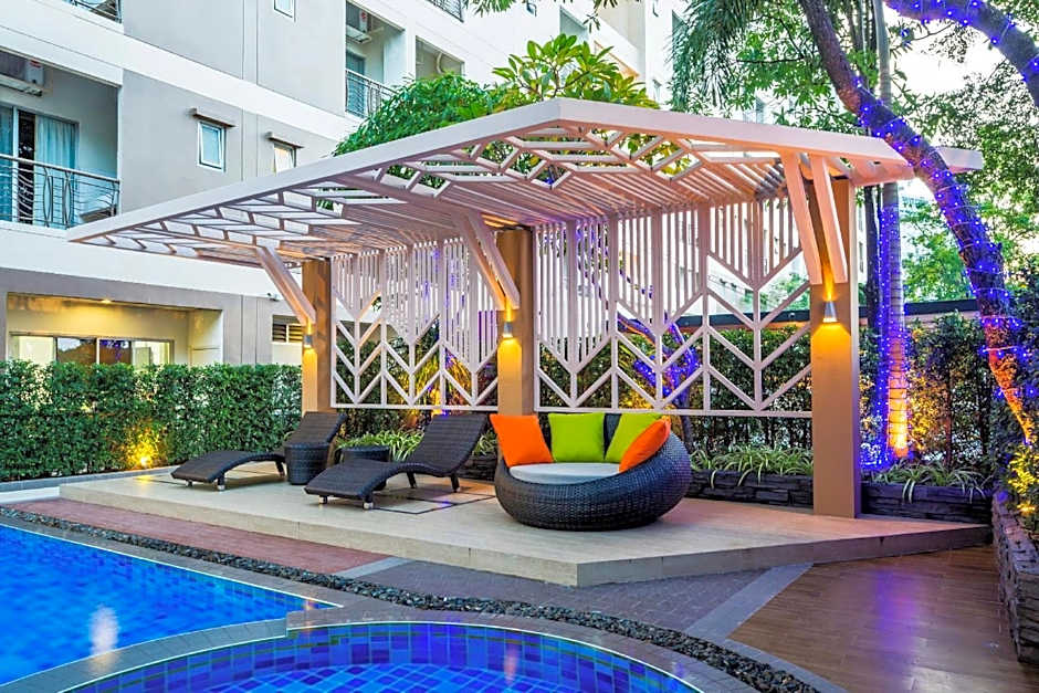Pacific Park Hotel