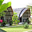 Gino's Place - Guest House & Jungle Trekking