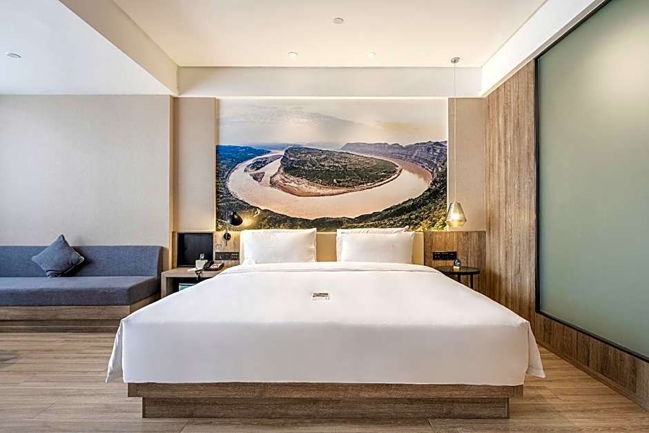 Atour Hotel Yulin Yuyang West Road Railway Station