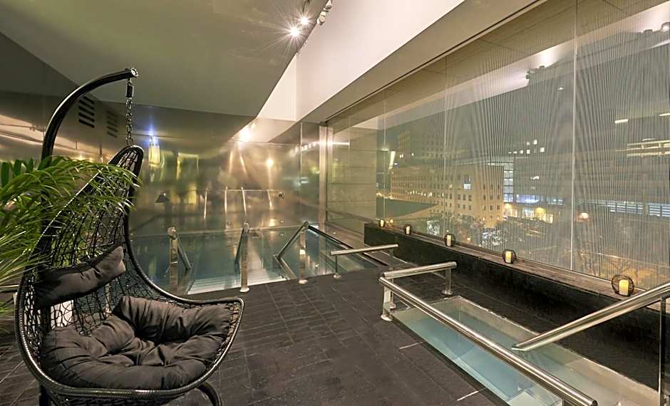 NH Collection Barcelona Constanza