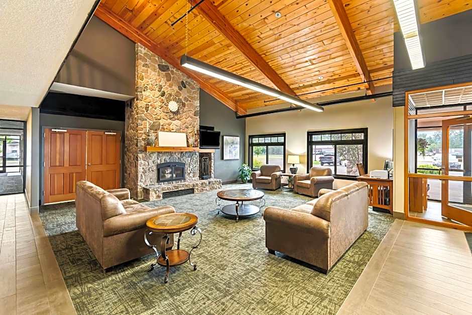 Heartland Inn & Suites, SureStay Collection by Best Western