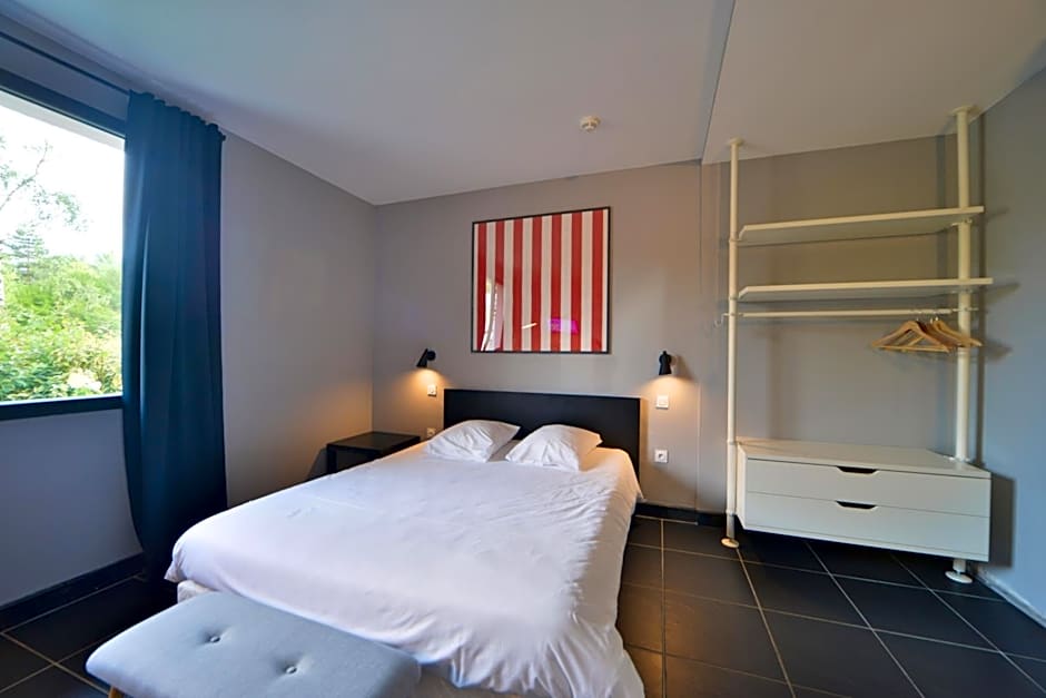 Logis - Hotel Restaurant La Mire