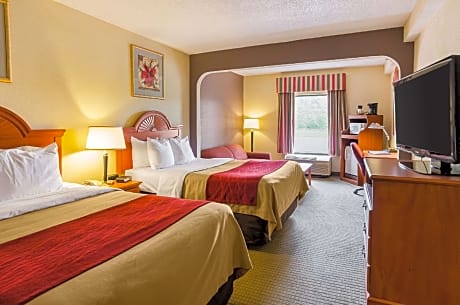 2 Double Beds, Suite, Nonsmoking