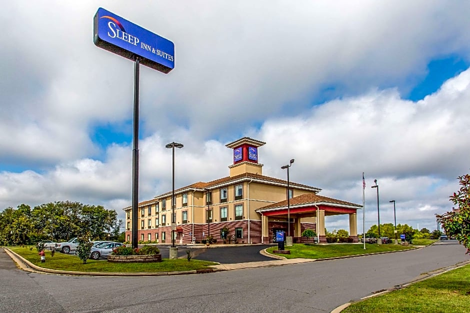 Sleep Inn & Suites Dyersburg I-155