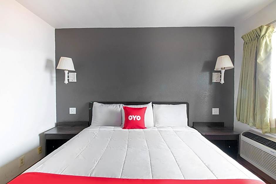 OYO Hotel Irving DFW Airport North