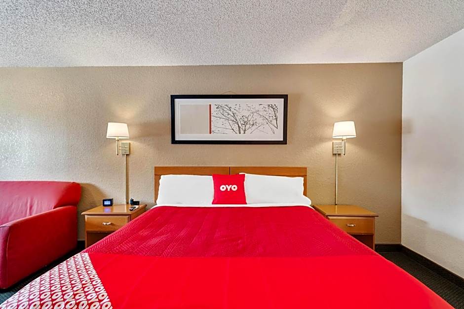 OYO Hotel Junction TX I-10