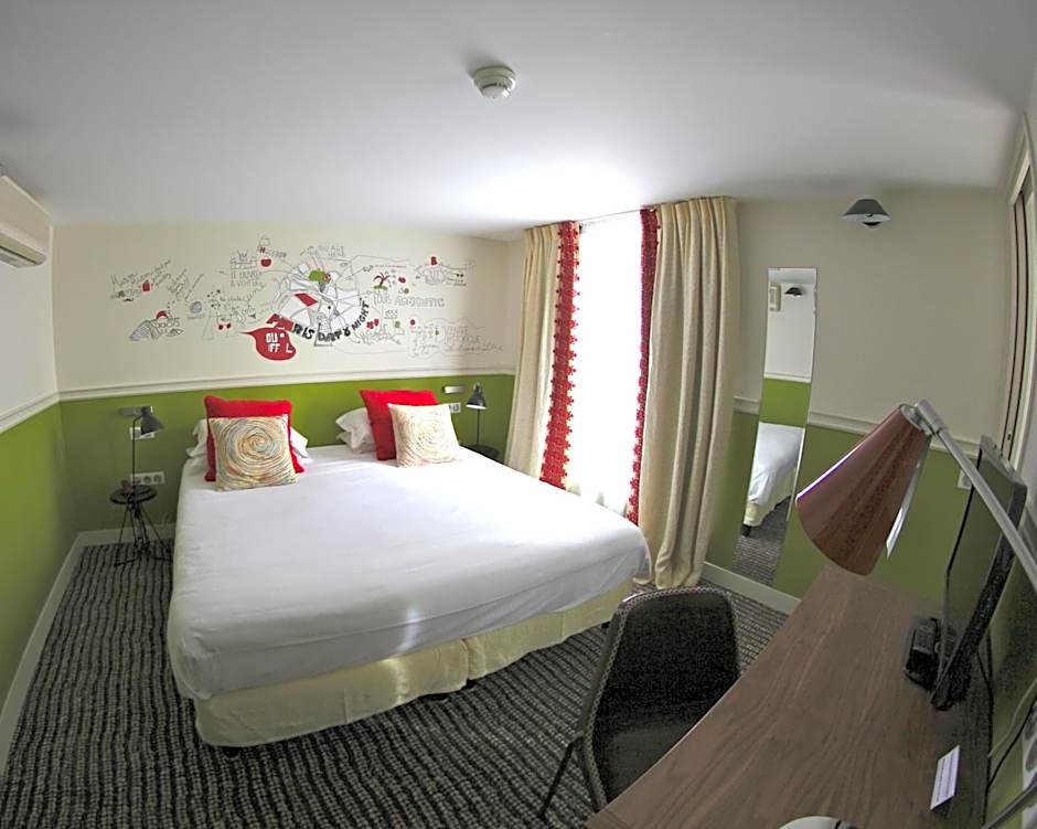 Hotel Des 3 Poussins