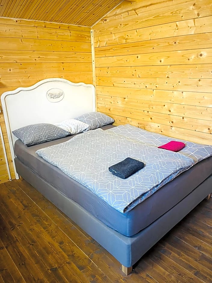 Chatky Daniel-Mikulov, a private campsite just for you