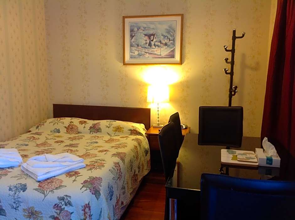 Photo 1 of 4 of 1 Bedroom