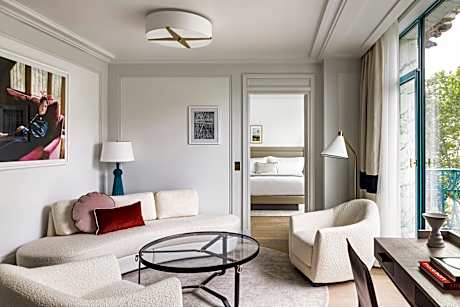 1 King Suite Collection Balcony