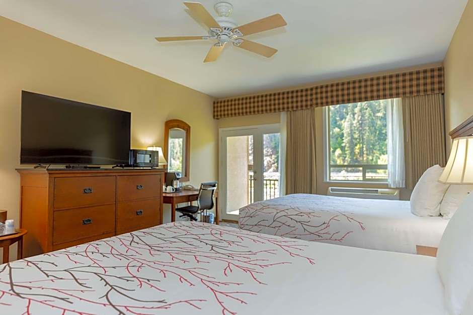Best Western Lodge at River's Edge