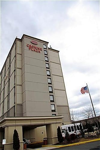 Crowne Plaza Newark Airport