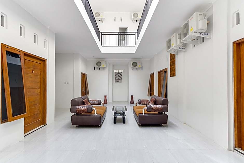 RedDoorz near Pascasarjana UGM 2