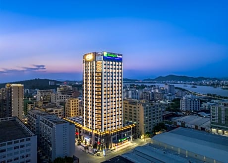 Holiday Inn Express Shantou Chenghai By IHG