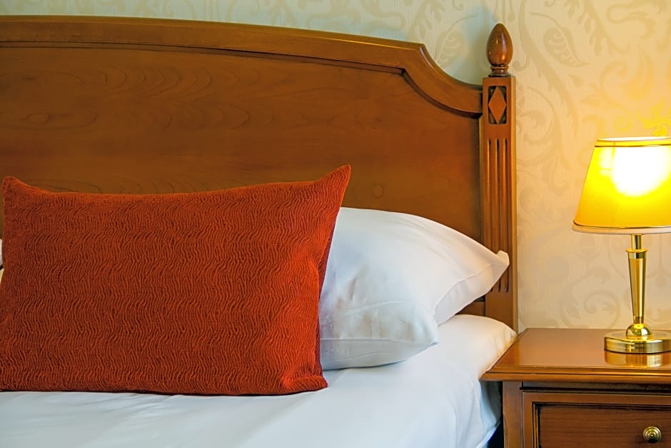 Photo 1 of 5 of 1 Double Bed or 2 Beds