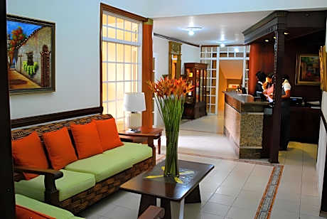 Platino Hotel & Casino