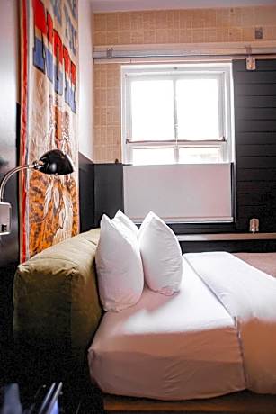 Queen Room with Shared Bathroom - Self Check-in with Virtual Front Desk