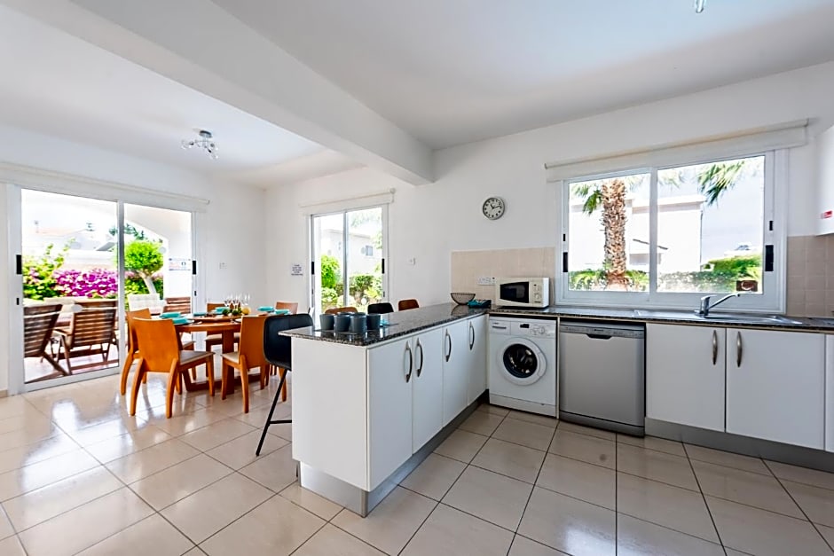 Villa Alysia by Ezoria Villas