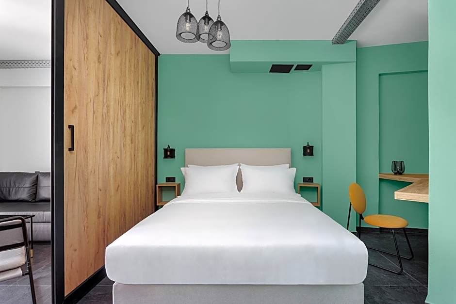 THE URBANIST •inner city residences•