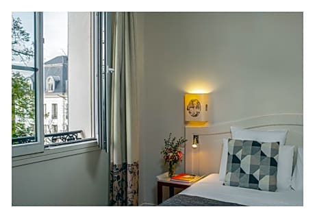 2 Double Rooms next to each other