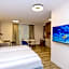 Hotel TwentyFour Living