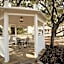 Gruene River Hotel & Retreat