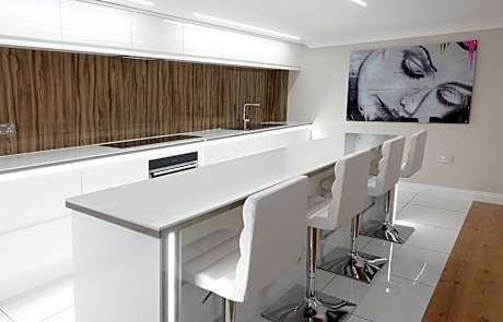 Bower Hinton Cottages & Apartments