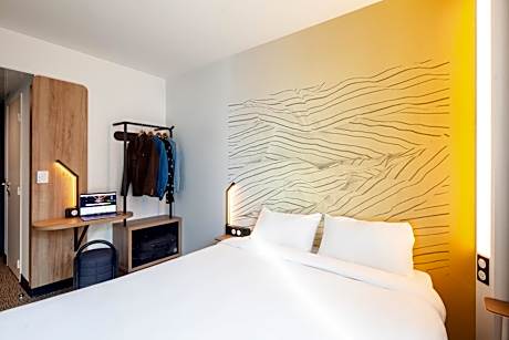 B&B HOTEL Paris Porte de Bagnolet