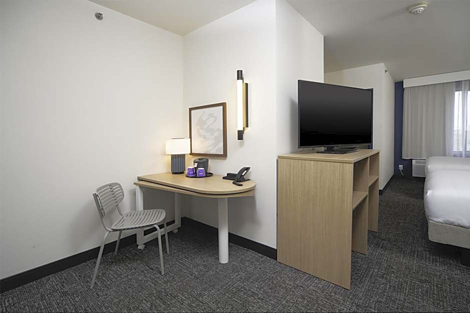 Photo 1 of 7 of Studio 2 Queen Beds