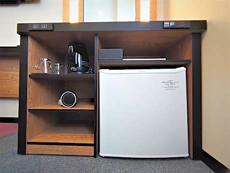 Single Room - Non-Smoking