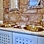 Chapel 5 Boutique Suites B&B