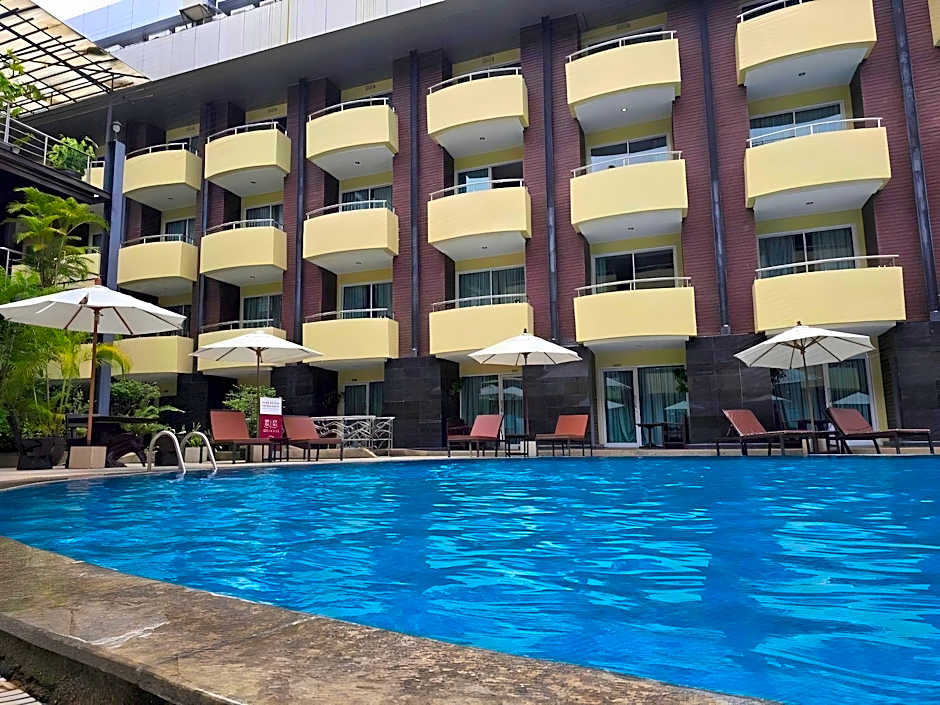 Baron Beach  Hotel