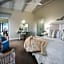 138 Marine Beachfront Guesthouse