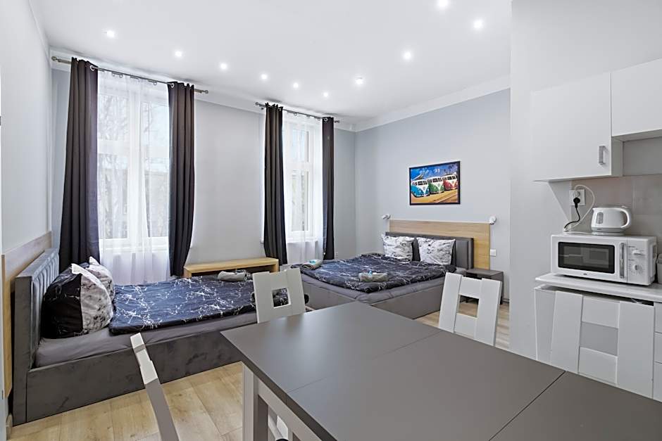 Queen Apartments