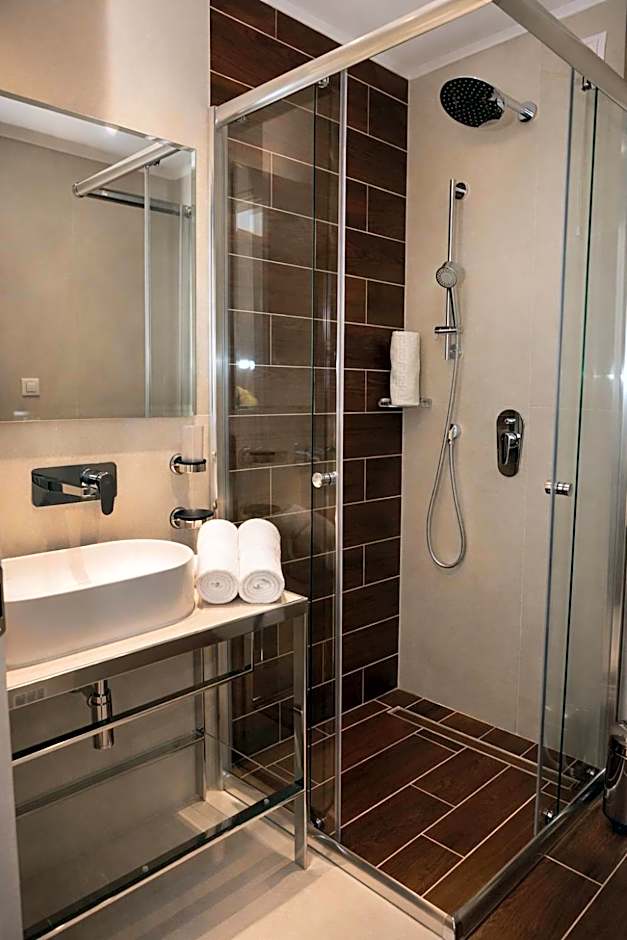 Alexandar Square Boutique Hotel