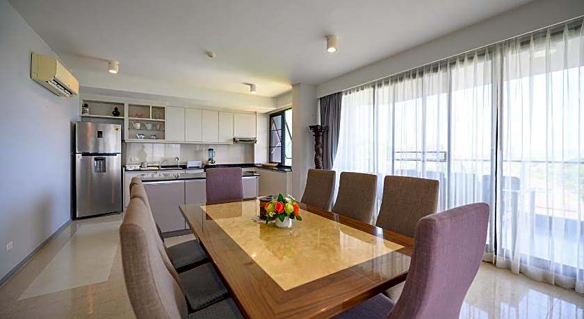 6th Avenue Surin Beach