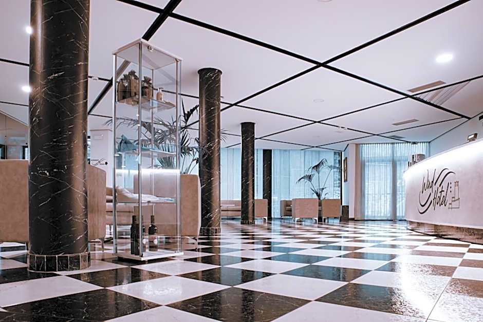Wind Hotel