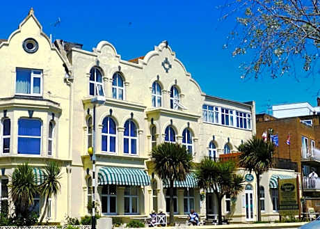 Esplanade Hotel