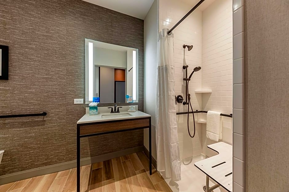 Hilton Garden Inn - Chicago Central Loop