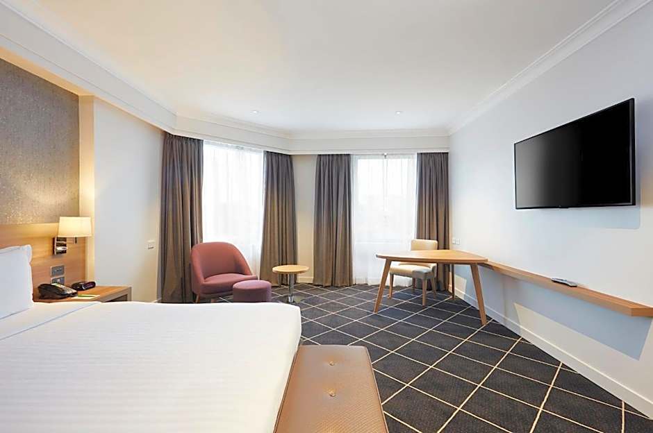 Furama Darling Harbour