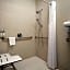 Holiday Inn Express & Suites DFW Airport - Grapevine By IHG