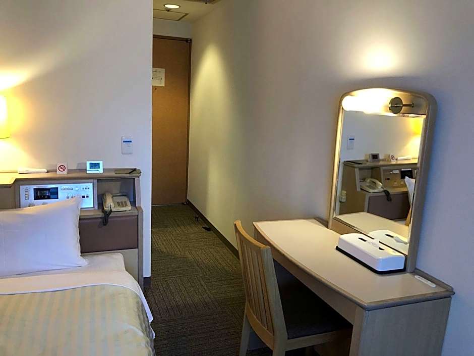 Smile Hotel Tokyo Nishikasai