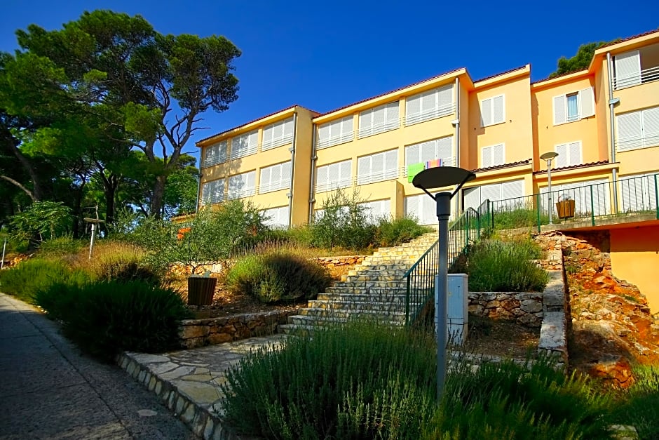 Fontana Bayside Park